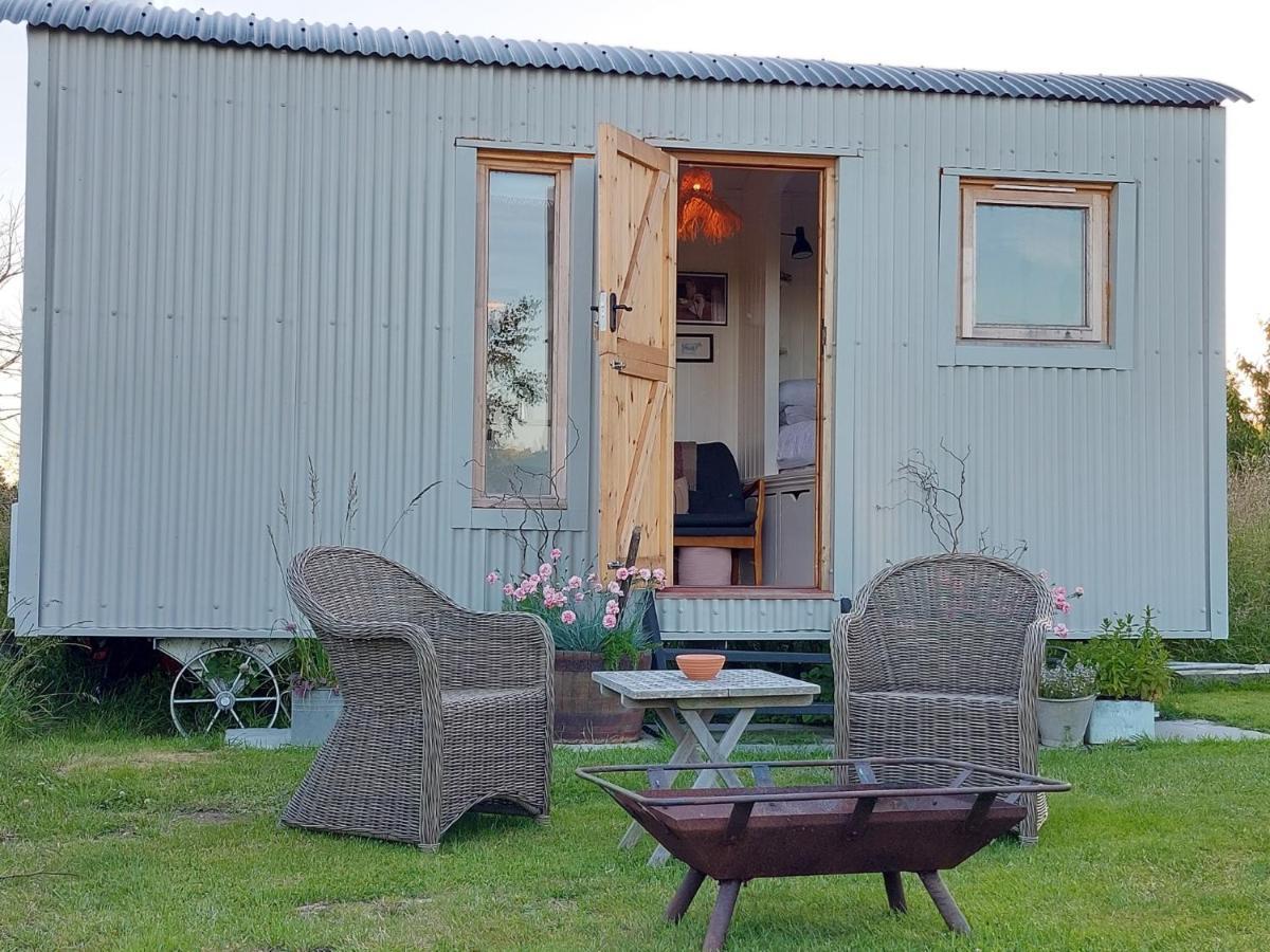 Doris Villa Wedmore Bagian luar foto